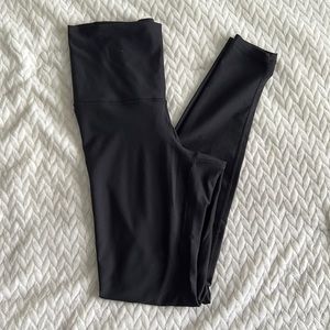 Old Navy Active Powersoft Leggings Size M